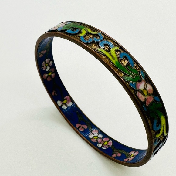 Vintage Champleve Enamel Floral Bangle Bracelet - Picture 4 of 15